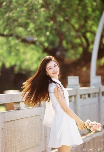 黄果短剧《琼明女神录》